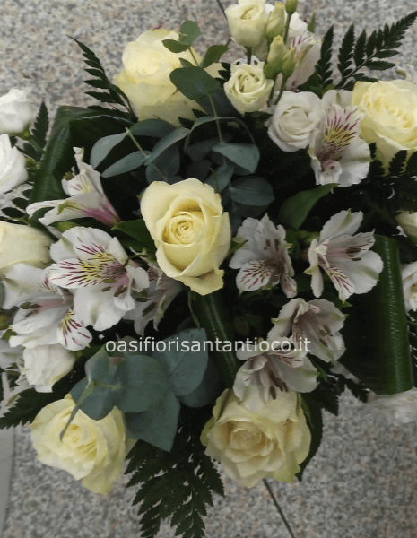 Bouquet dai toni del bianco